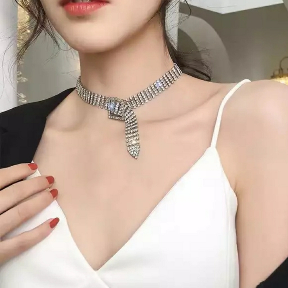 Beautiful diamond necklace / bracelet
